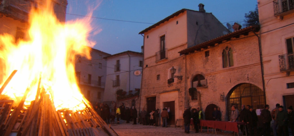 Fuoco di Sant'Antonio - Fontecchio, Abruzzo - Italy